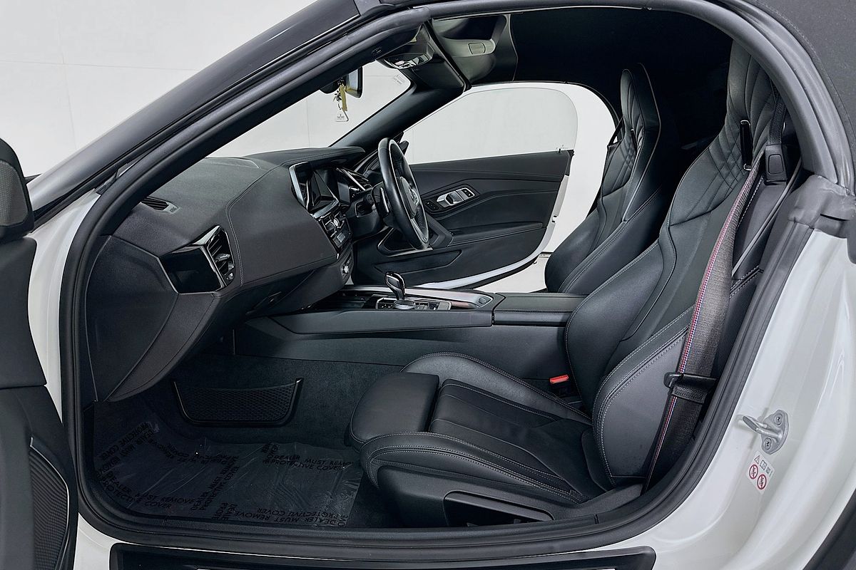 2023 BMW Z4 sDRIVE20i M SPORT G29