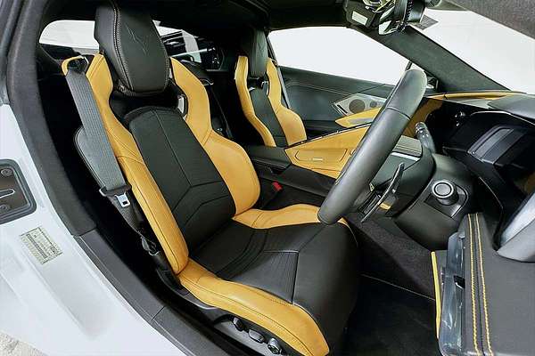 2024 Chevrolet CORVETTE STINGRAY 3LT C8 MY24