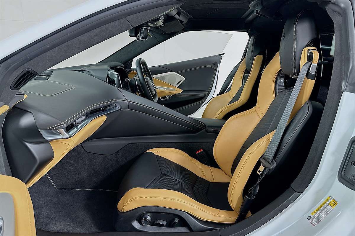 2024 Chevrolet CORVETTE STINGRAY 3LT C8 MY24