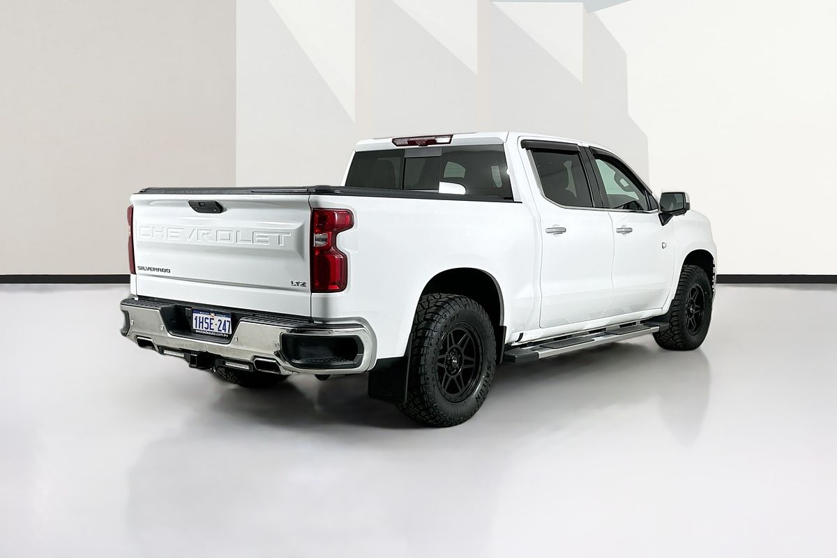 2022 Chevrolet SILVERADO 1500 LTZ Premium W/Tech Pack T1 4X4