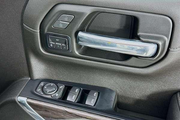 2022 Chevrolet SILVERADO 1500 LTZ Premium W/Tech Pack T1 4X4