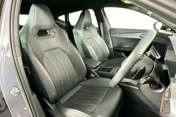 2024 CUPRA FORMENTOR VZe PHEV KM MY24