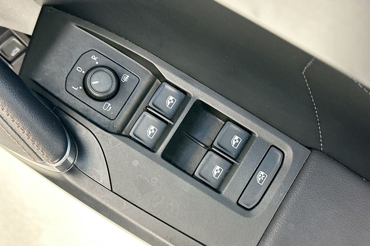 2024 CUPRA FORMENTOR VZe PHEV KM MY24