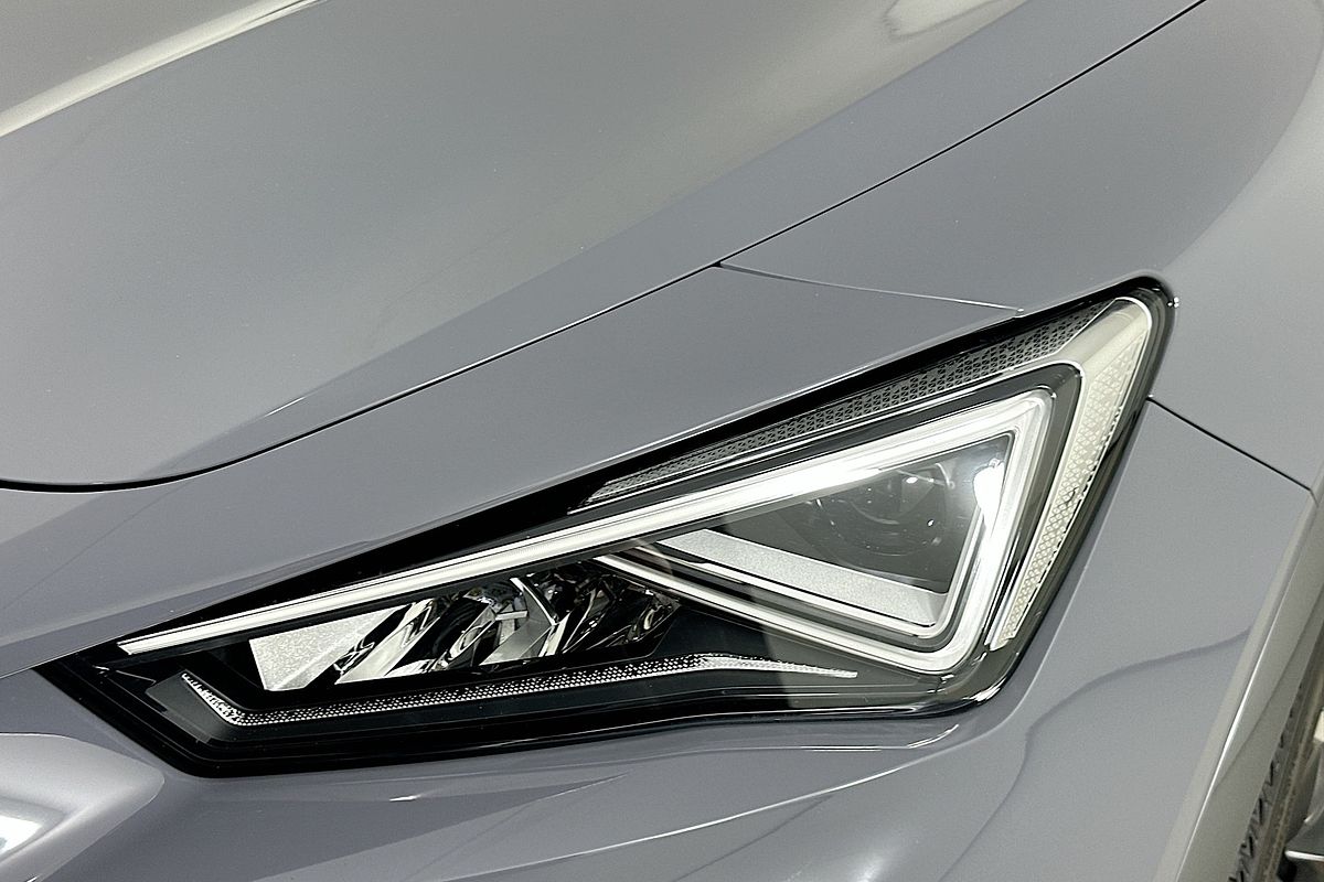 2024 CUPRA FORMENTOR VZe PHEV KM MY24
