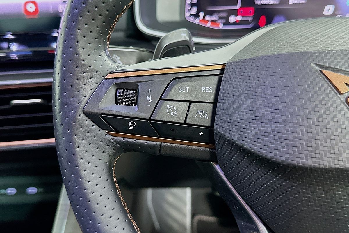 2023 CUPRA FORMENTOR VZ KM MY23