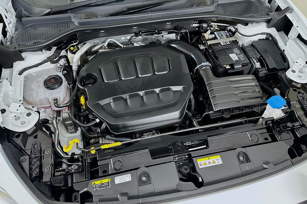 2023 CUPRA FORMENTOR VZ KM MY23
