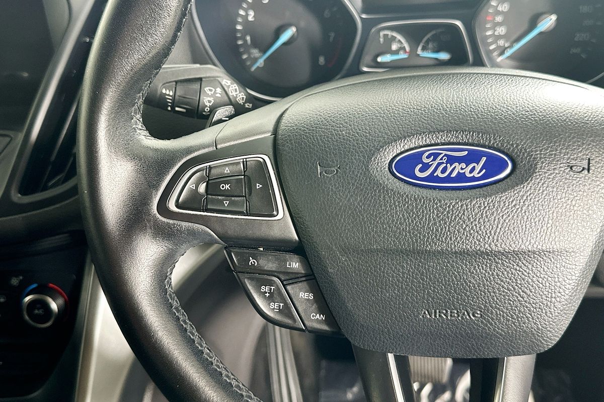 2017 Ford ESCAPE TREND (FWD) ZG