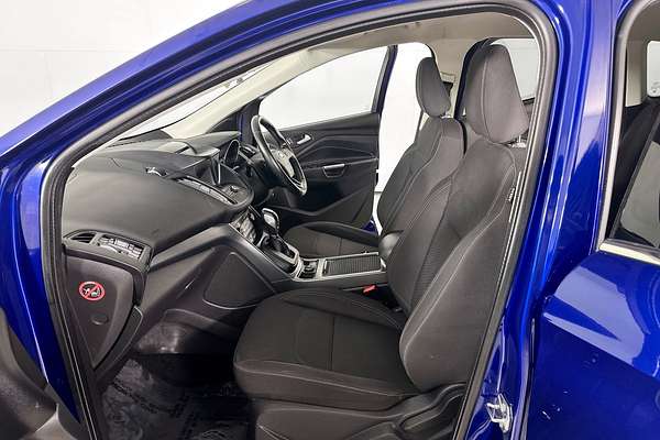 2017 Ford ESCAPE TREND (FWD) ZG