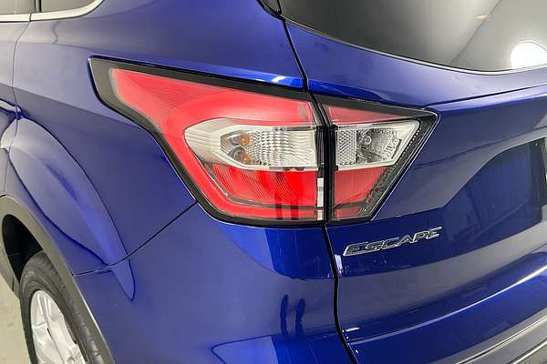 2017 Ford ESCAPE TREND (FWD) ZG