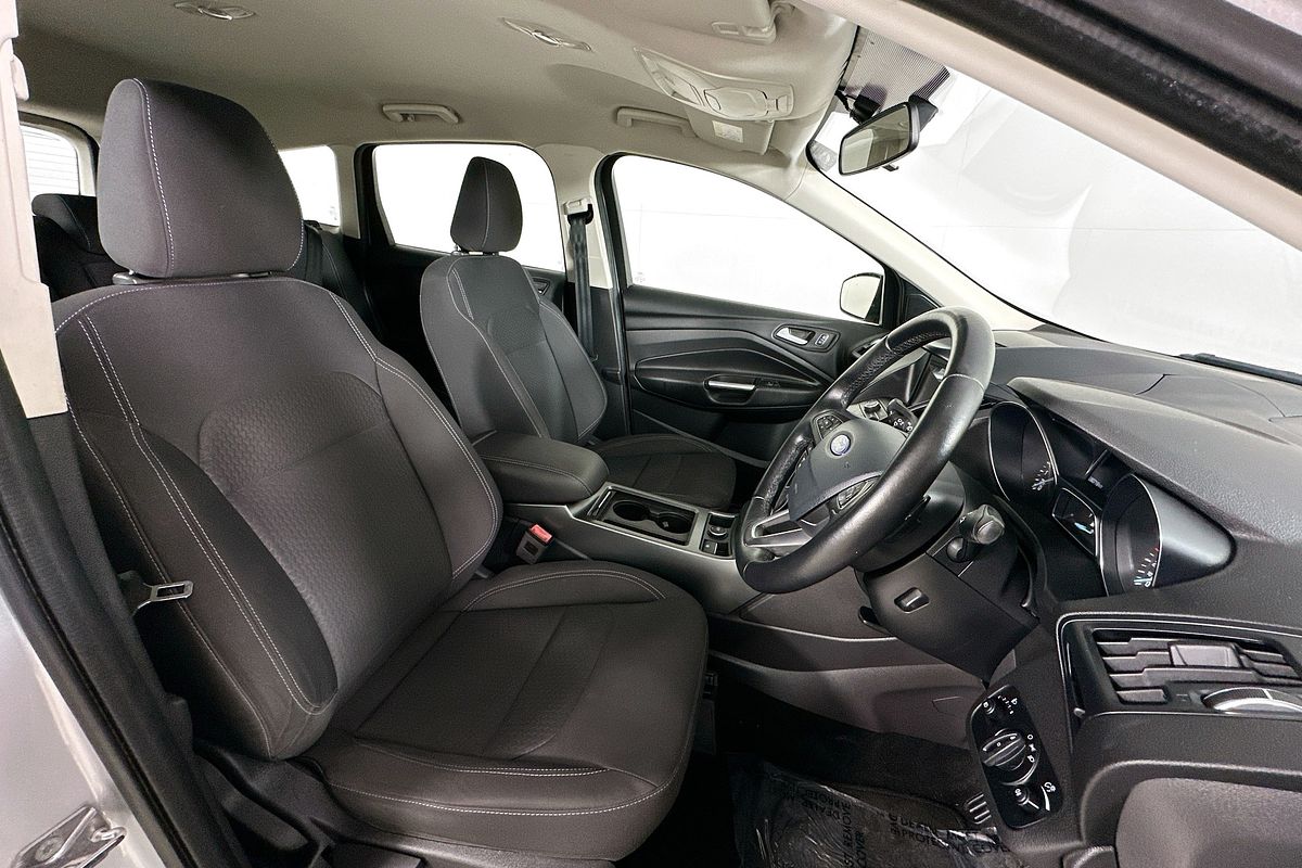 2017 Ford ESCAPE AMBIENTE (AWD) ZG