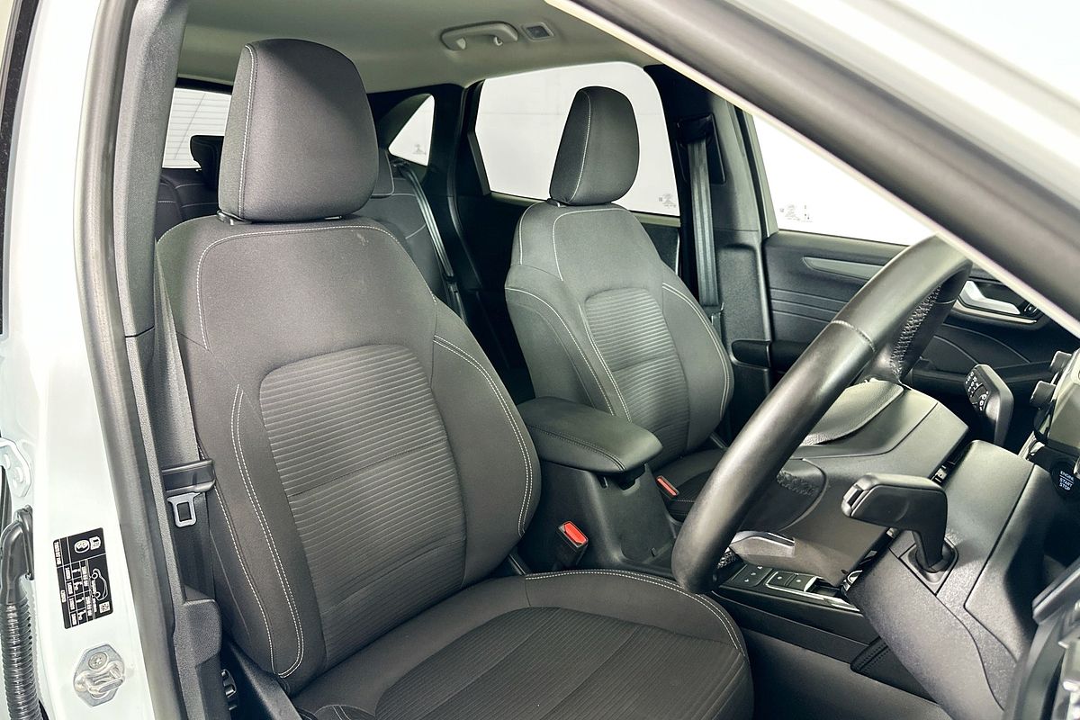 2023 Ford ESCAPE (FWD) ZH MY23.25