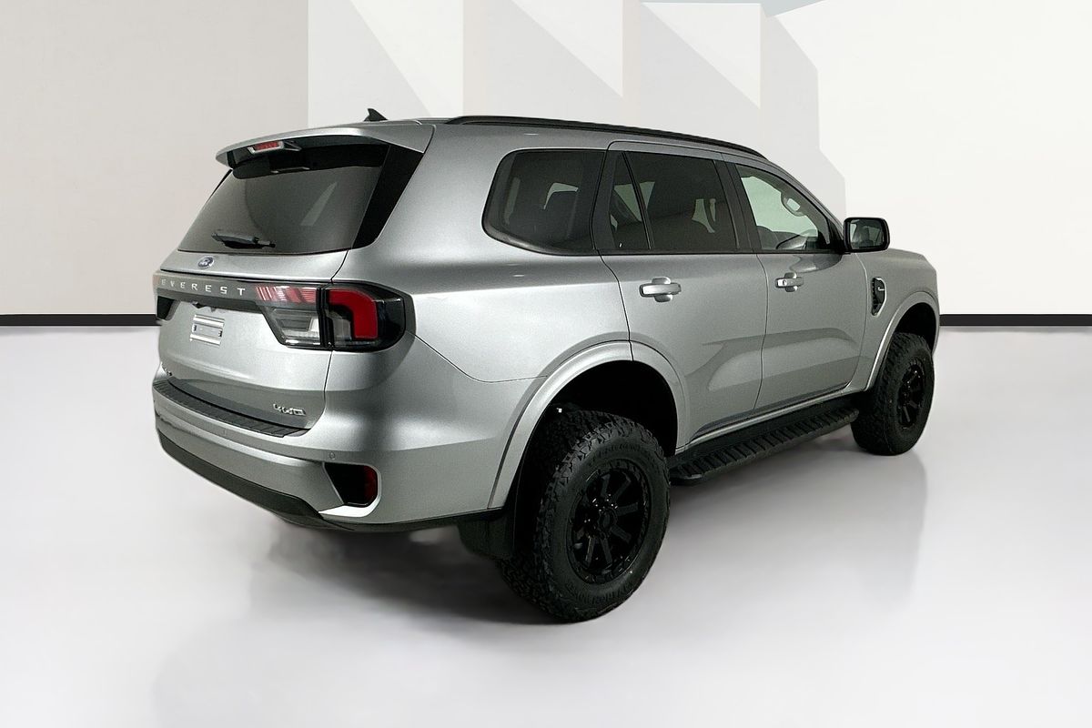 2022 Ford EVEREST Trend 2.0L