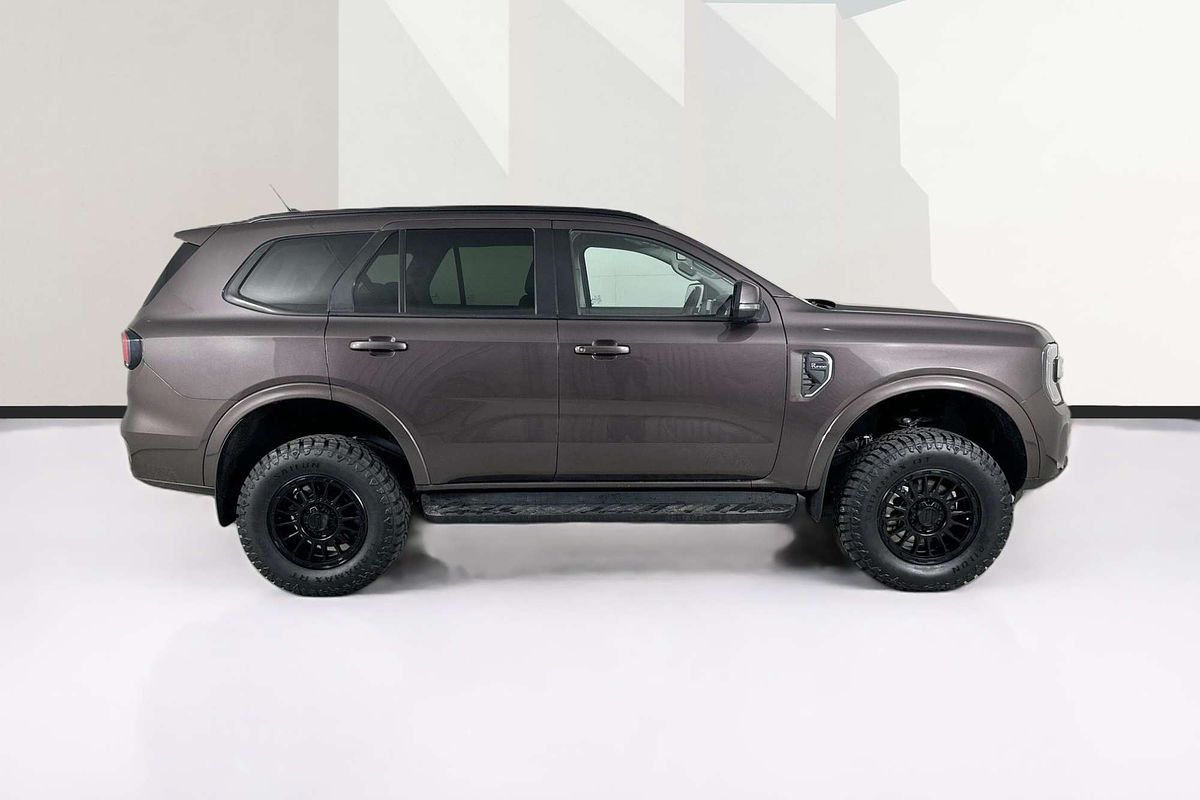 2023 Ford EVEREST Trend 2.0L