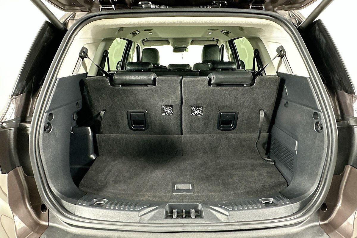 2023 Ford EVEREST TREND (4WD) UB MY23.5 2.0L
