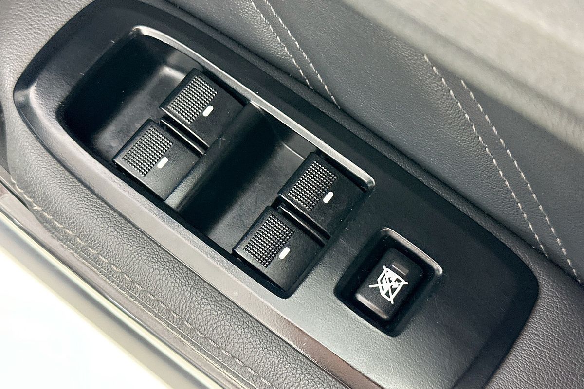 2015 Ford EVEREST TITANIUM UA 3.2L