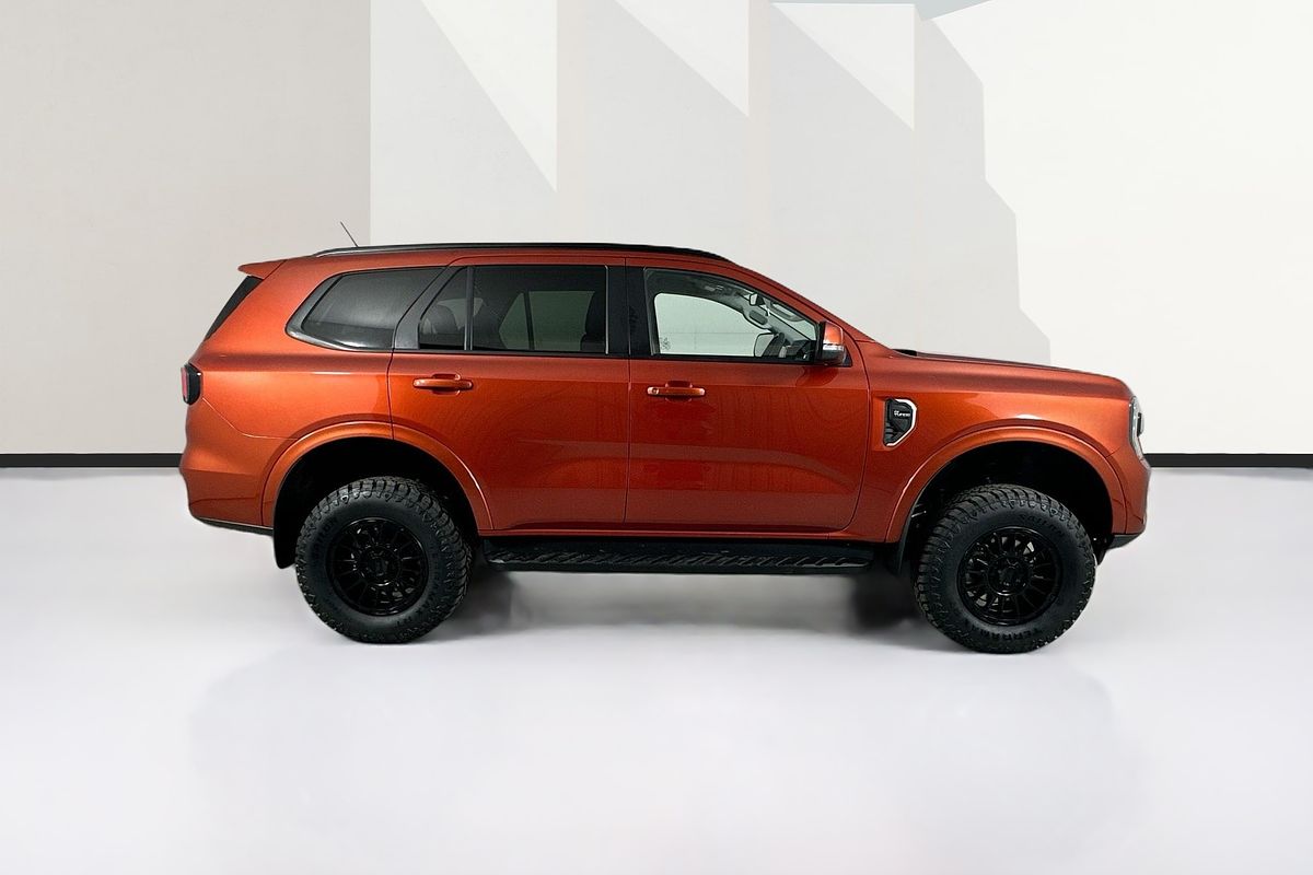 2023 Ford EVEREST Trend 2.0L