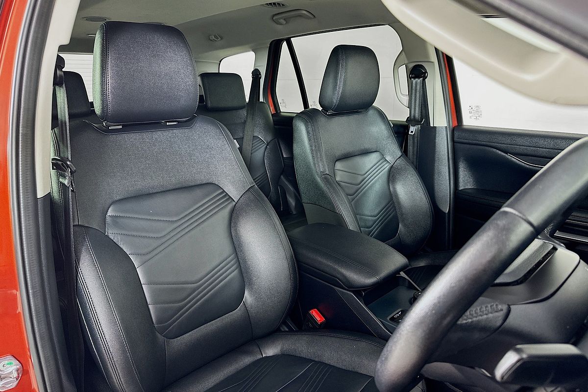 2023 Ford EVEREST Trend 2.0L