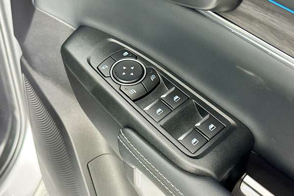 2025 Ford EVEREST PLATINUM (4WD) MY25.25 3.0L