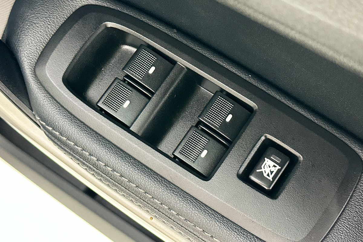 2021 Ford Everest BASECAMP UA II MY21.25 2.0L