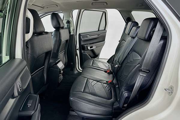 2023 Ford EVEREST Trend 2.0L