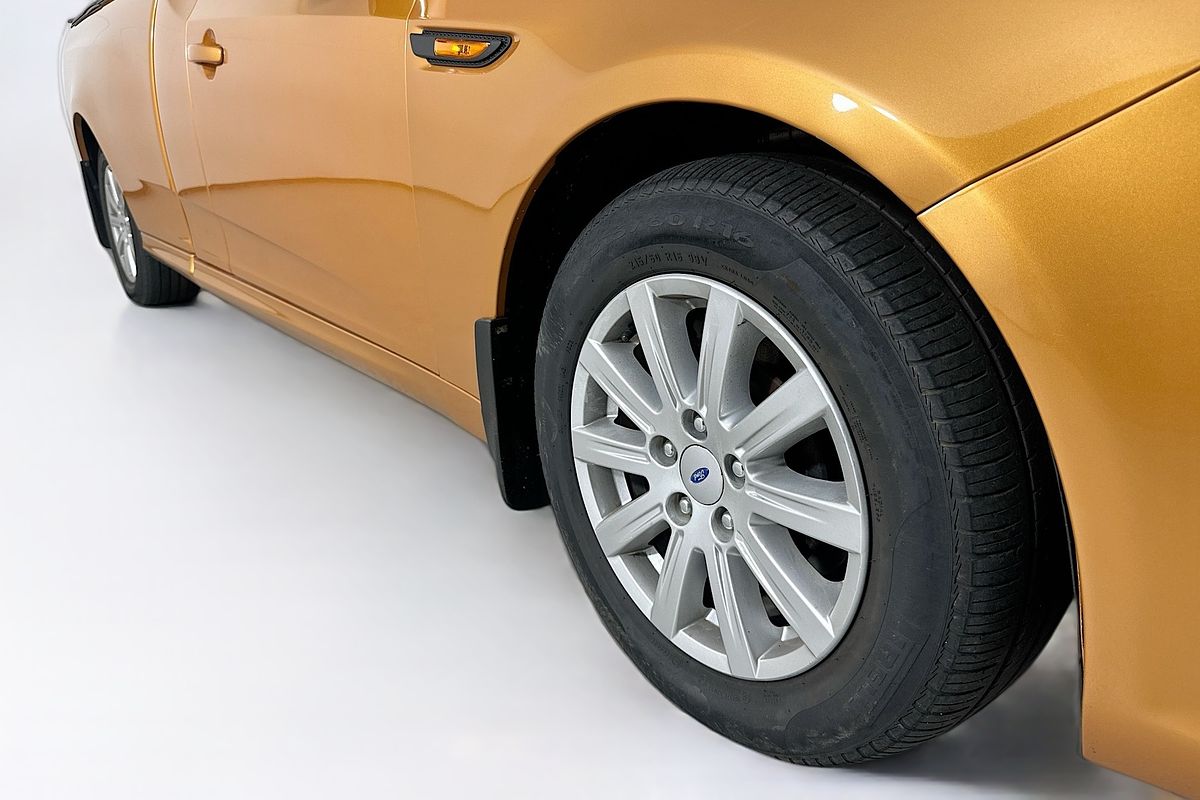 2015 Ford FALCON XR6 (LPI) FG X REAR WHEEL DRIVE