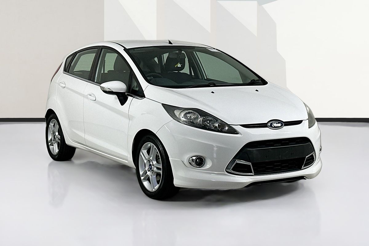 2013 Ford FIESTA ZETEC WT