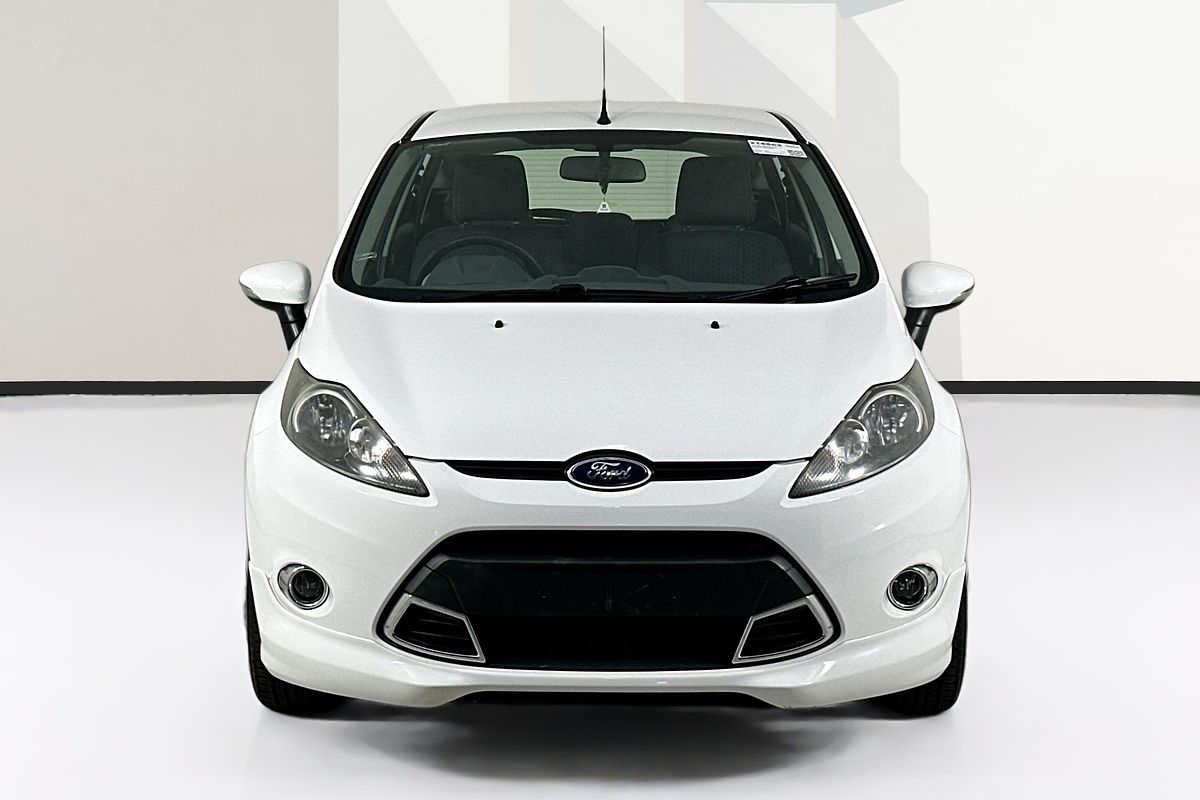 2013 Ford FIESTA ZETEC WT