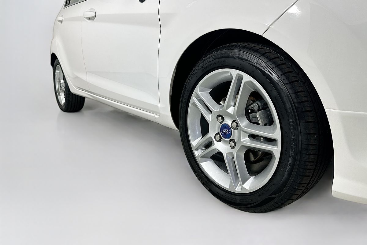 2013 Ford FIESTA ZETEC WT