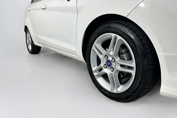 2013 Ford FIESTA ZETEC WT