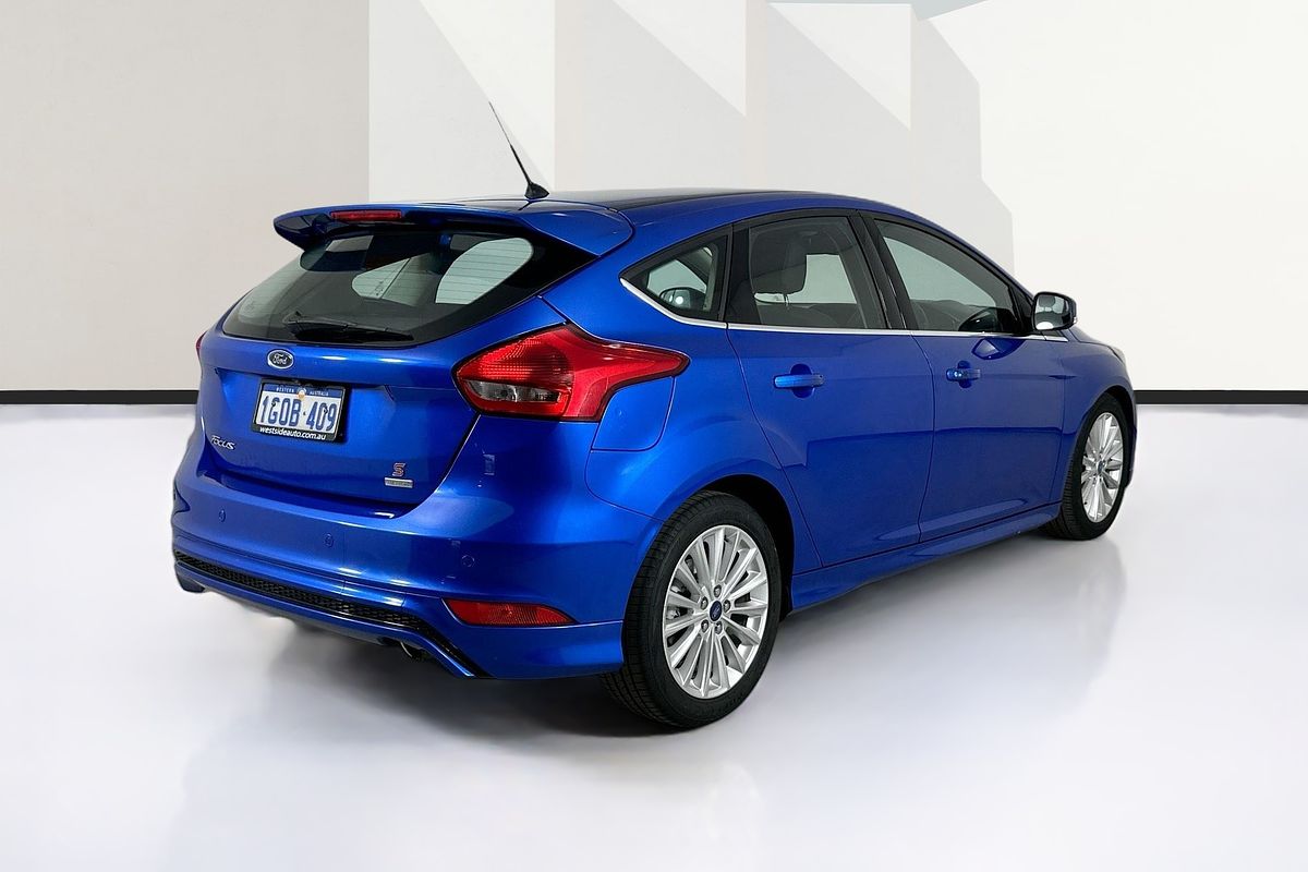 2017 Ford FOCUS SPORT LZ
