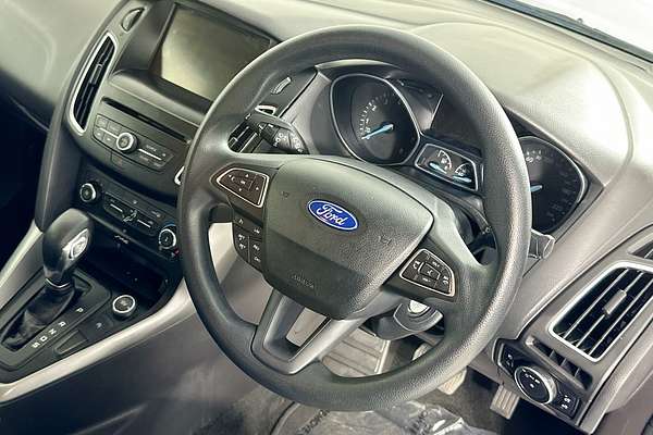 2015 Ford FOCUS TREND LZ