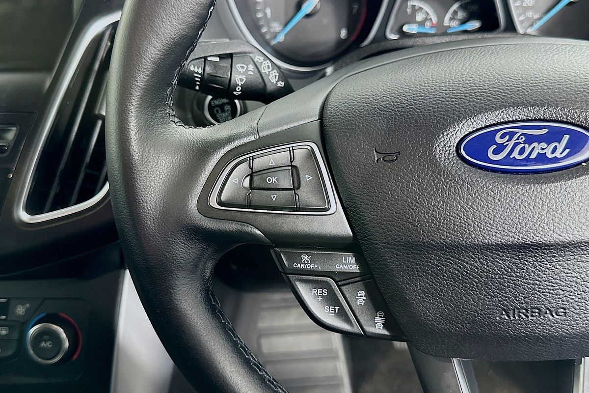 2017 Ford FOCUS SPORT LZ