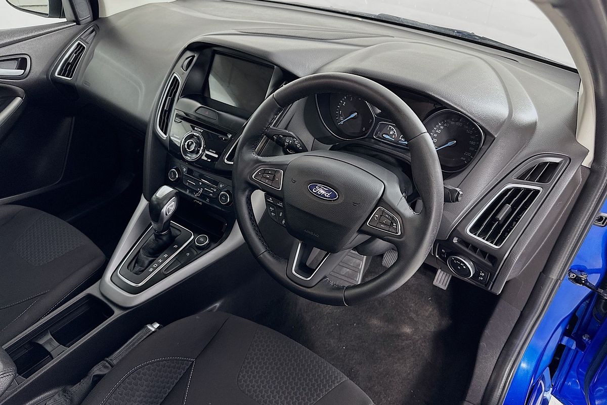 2017 Ford FOCUS SPORT LZ