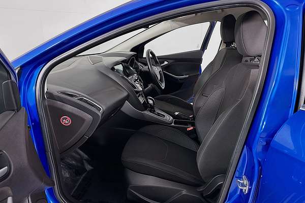 2017 Ford FOCUS SPORT LZ