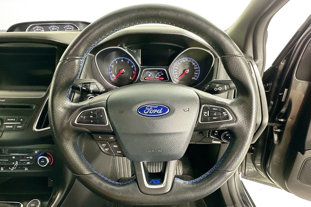 2017 Ford FOCUS RS LZ