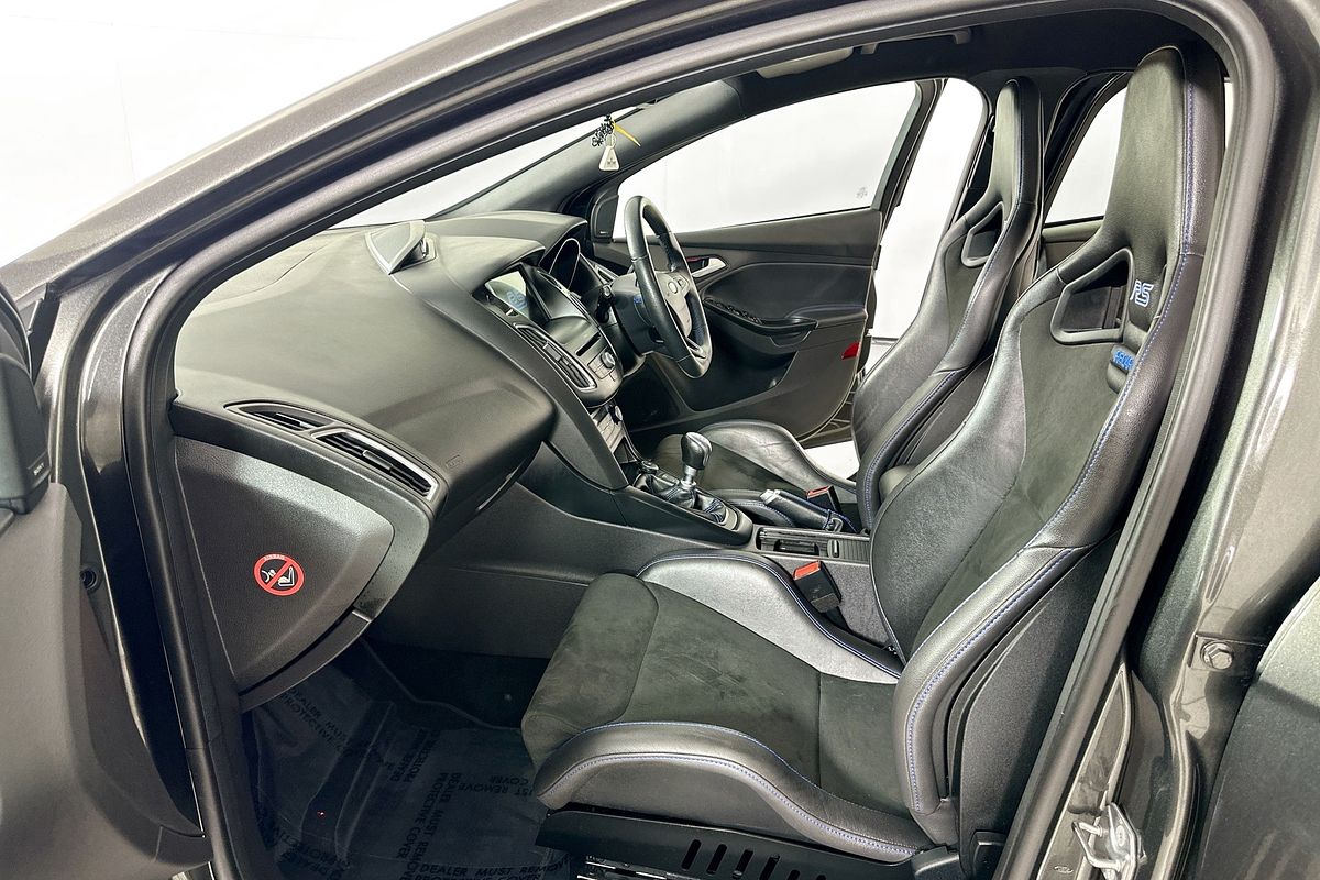 2017 Ford FOCUS RS LZ