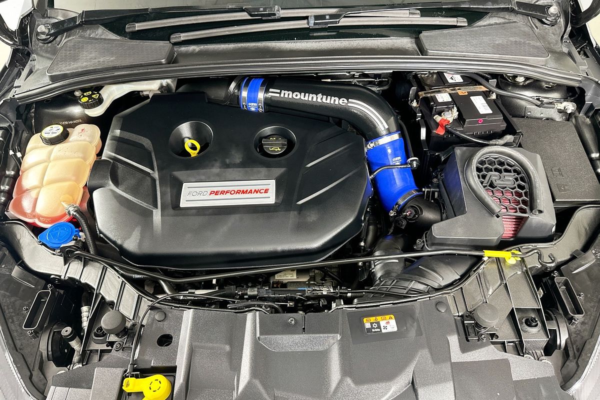 2017 Ford FOCUS RS LZ