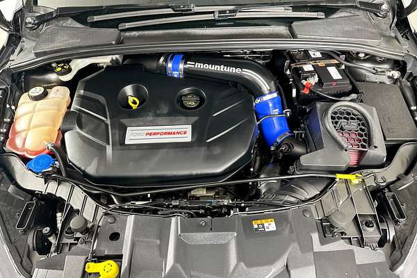 2017 Ford FOCUS RS LZ