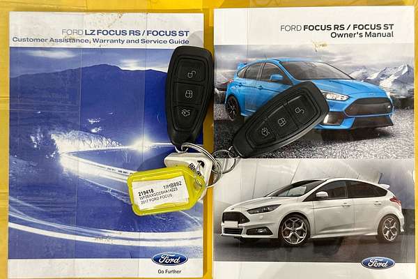 2017 Ford FOCUS RS LZ