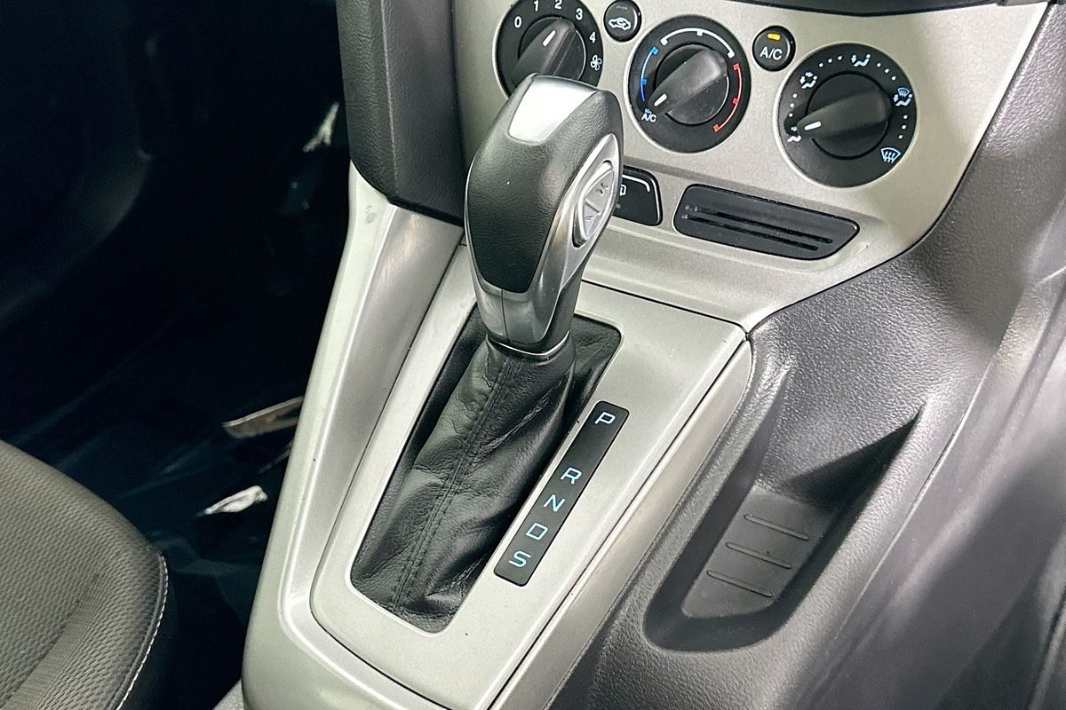 2012 Ford FOCUS TREND LW