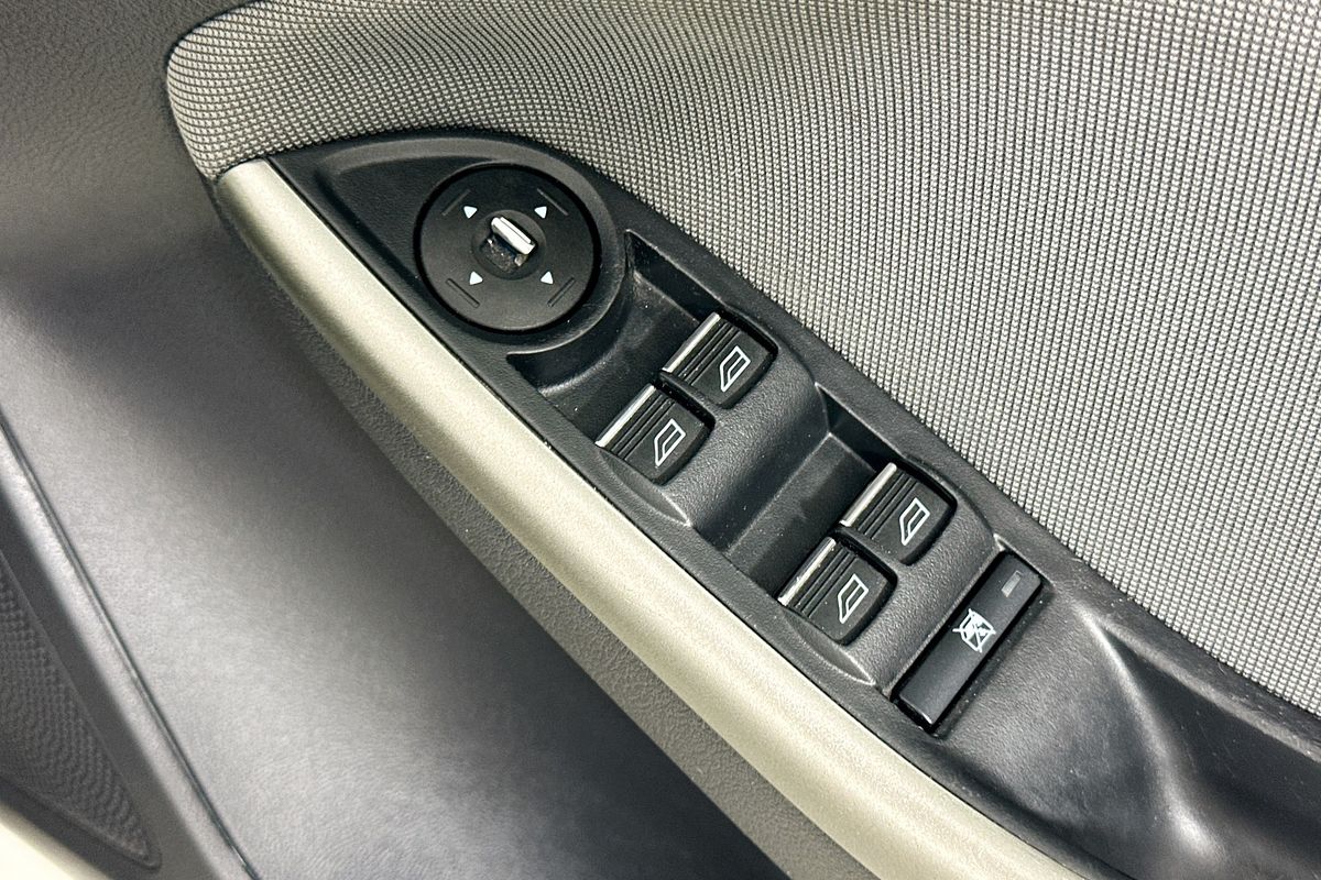 2012 Ford FOCUS TREND LW