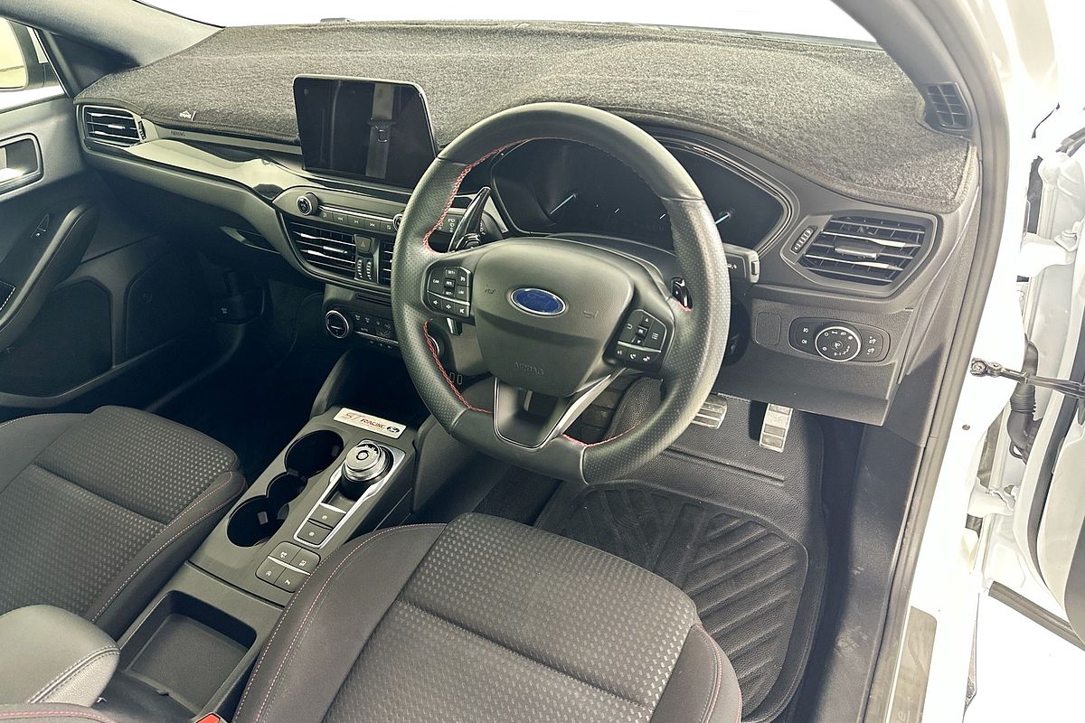 2021 Ford FOCUS ST-LINE SA MY21