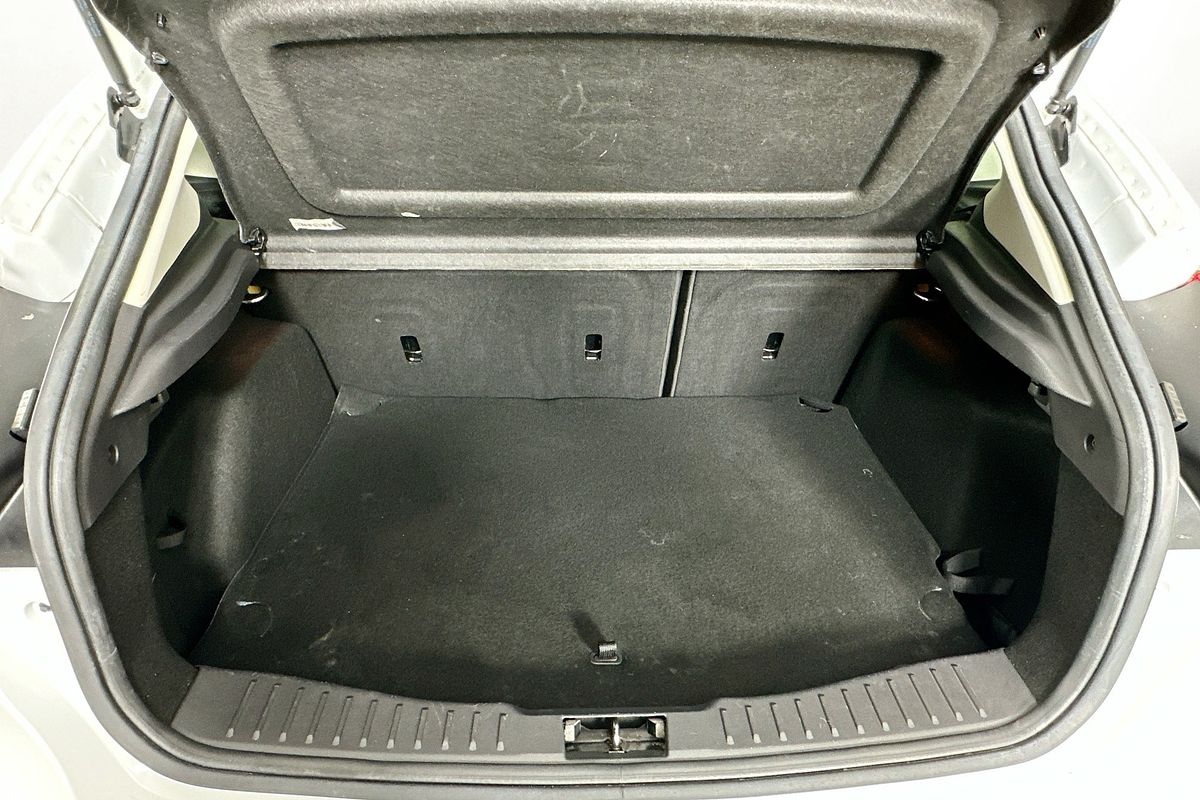 2016 Ford FOCUS TREND LZ