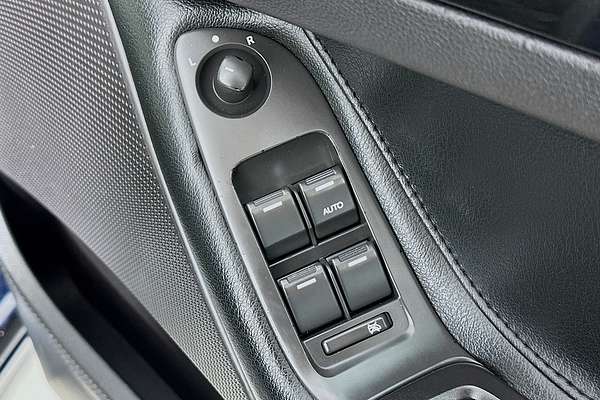 2012 Ford G6 E FG MK2