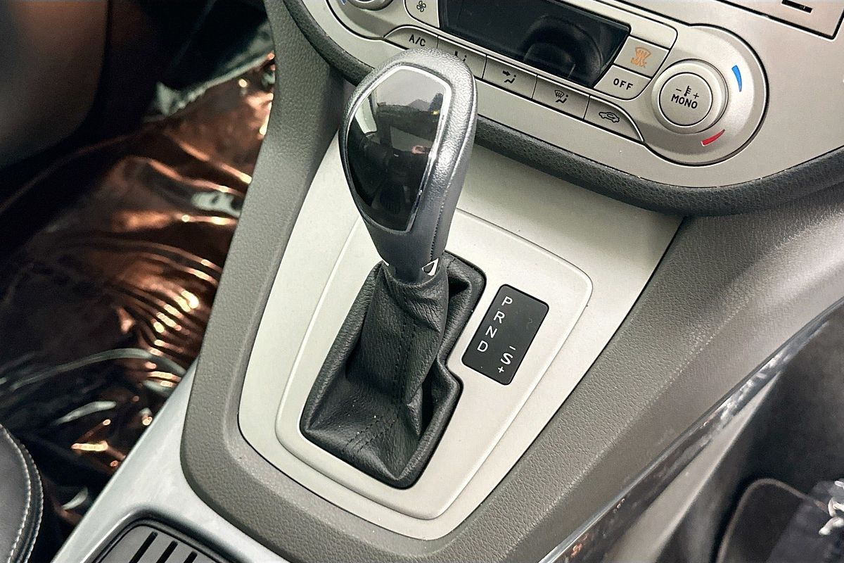 2012 Ford KUGA TITANIUM TE