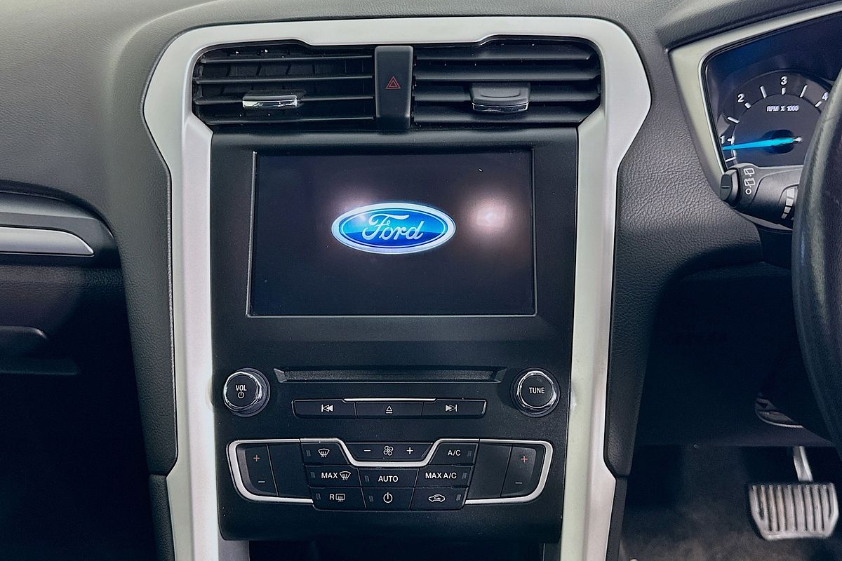 2017 Ford MONDEO AMBIENTE TDCi MD