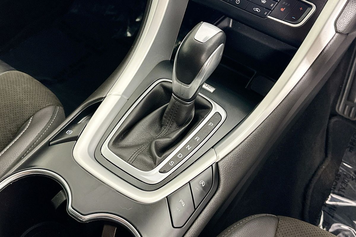 2017 Ford MONDEO TREND MD