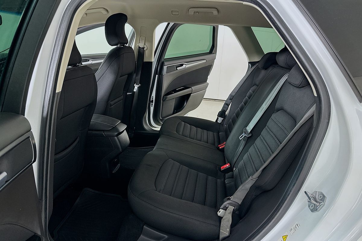 2017 Ford MONDEO AMBIENTE TDCi MD