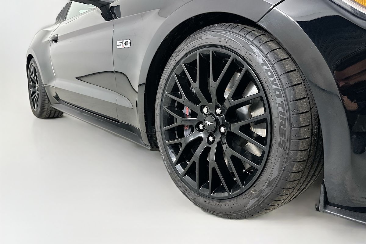 2017 Ford MUSTANG FASTBACK GT 5.0 V8 FM MY17