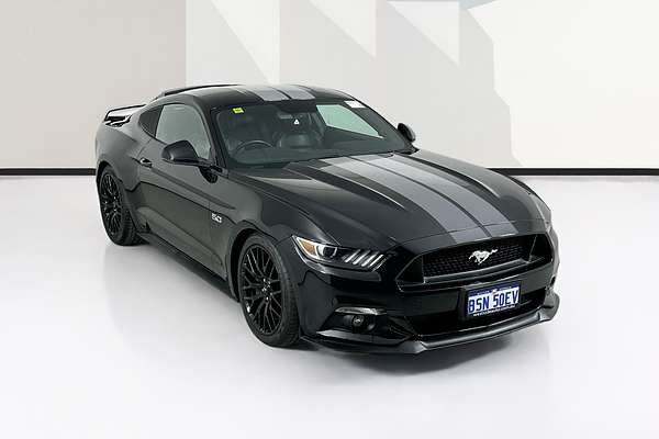 2017 Ford MUSTANG FASTBACK GT 5.0 V8 FM MY17